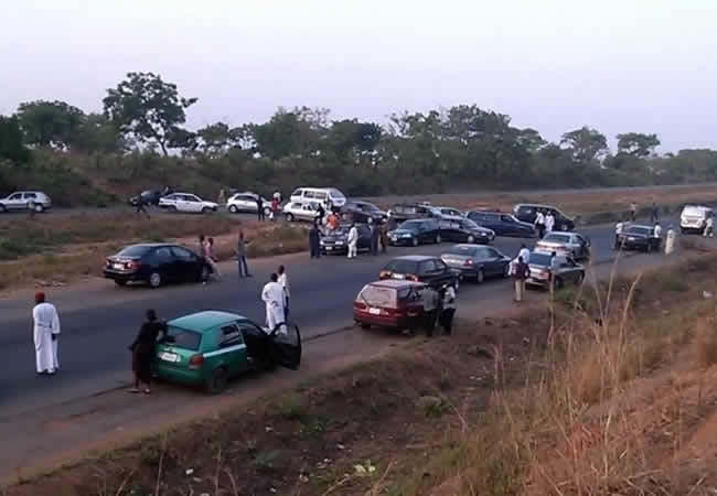 Kaduna-Abuja Highway Blocked As Residents Protest Kidnapping and Killings