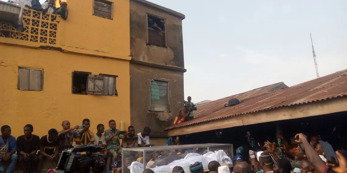 Olubadan Laid To Rest Amid Tributes