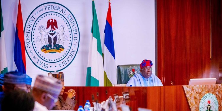 BREAKING: FEC approves sale of Crude oil to Dangote, others in Naira