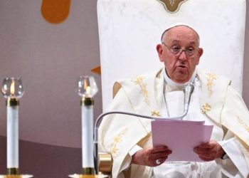Pope urges US Catholics to choose ‘lesser evil’ between Harris and Trump