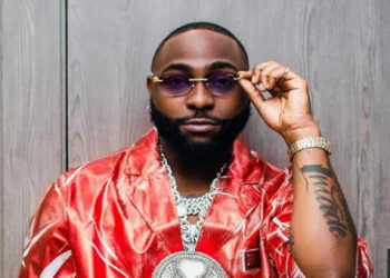 I’m a living proof of success after school – Davido