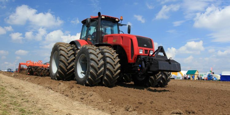Agric Mechanisation: One Year After Signing MoU, FG Still Awaits Delivery Of 2,000 Tractors