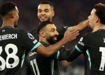 Five-star Liverpool Hammer West Ham to Go Eight Points Clear