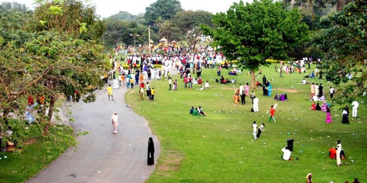 Lagos, Abuja, Rivers fun seekers throng parks amidst stampede fears