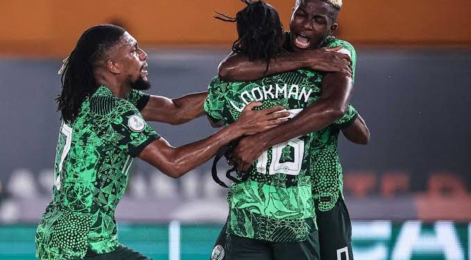 CAF Player of the Year: Victor Osimhen Congratulates Ademola Lookman On His Winning