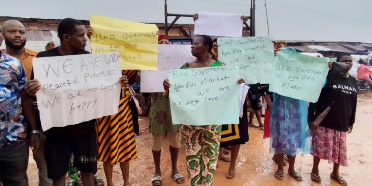 Anambra: Protest rocks Nnewi Mkt over alleged extortion, harassments by govt revenue agents