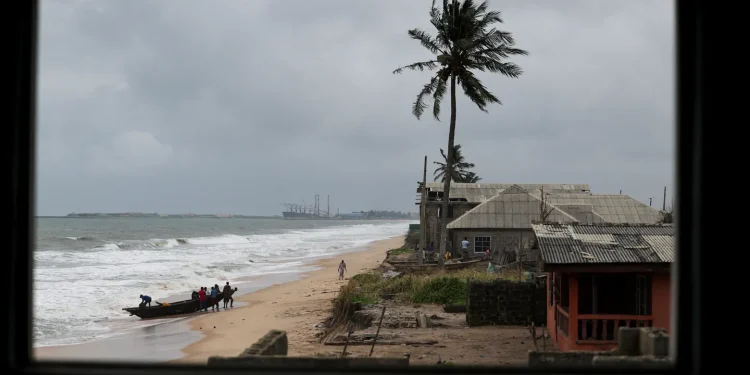 Boat accident in Nigeeaves at least 60 dead — officialsria l