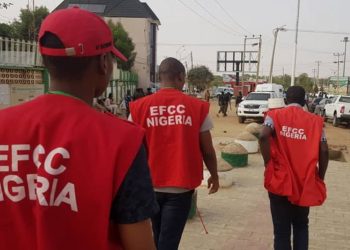 Hotel Owners In Rage as EFCC Raids Edo Hotels, Arrests 93 Suspected Internet Fraudsters