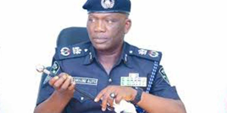 Police nab gang after suspect leaves phone at crime scene in Bauchi
